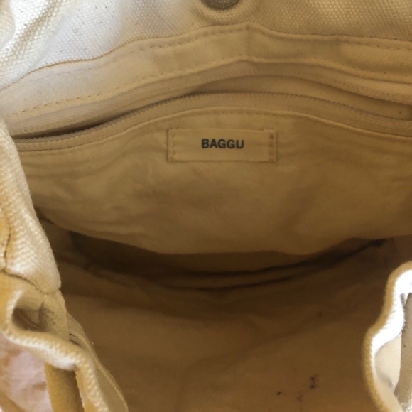 Baggu Mini Backpack - Picture 3 of 5